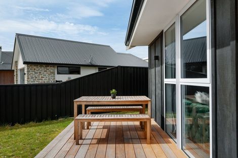 Photo of property in 35 Smitham Drive, Cromwell, 9310