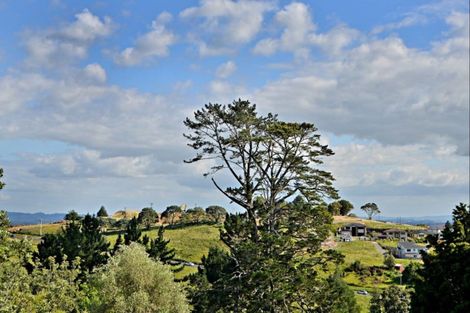Photo of property in 381 Redoubt Road, Totara Park, Auckland, 2019