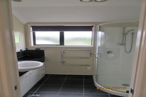 Photo of property in 16a Burberry Road, Karaka, Drury, 2578