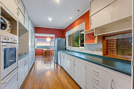 Photo of property in 190 Redoubt Road, Flat Bush, Auckland, 2019