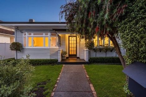 Photo of property in 10 Lambeth Road, Mount Eden, Auckland, 1041