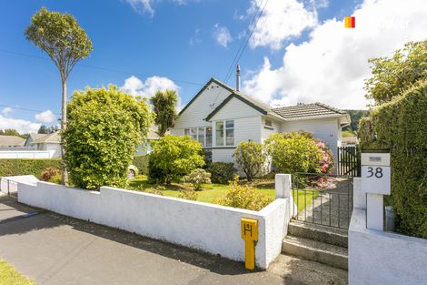 Photo of property in 38 Balmain Street, Halfway Bush, Dunedin, 9010