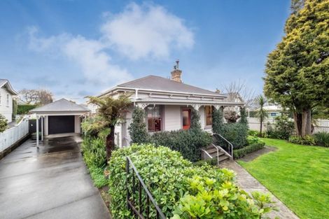 Photo of property in 95 Queen Street, Waiuku, 2123