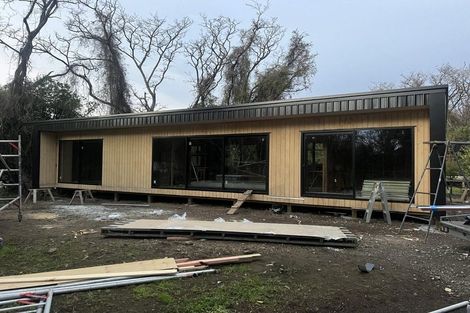 Photo of property in 24 Parawera Drive, Acacia Bay, Taupo, 3330