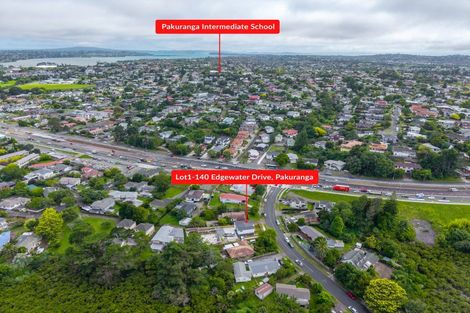 Photo of property in 140a Edgewater Drive, Pakuranga, Auckland, 2010