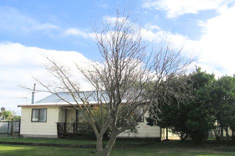 Photo of property in 24 Perry Crescent, Greenmeadows, Napier, 4112