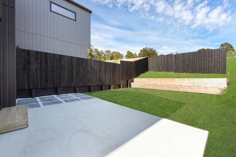 Photo of property in 20 Piringa Road, Pukekohe, 2120