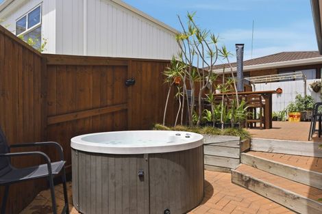 Photo of property in 75 Campbell Road, Mount Maunganui, 3116