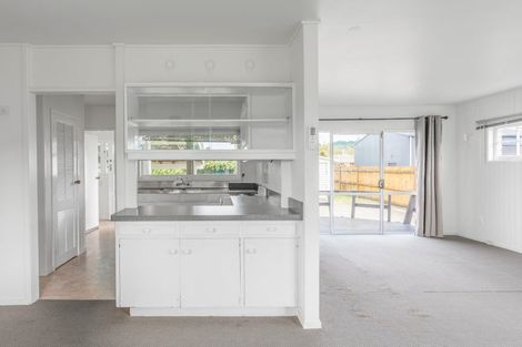 Photo of property in 30 Rimuvale Street, Pukehangi, Rotorua, 3015