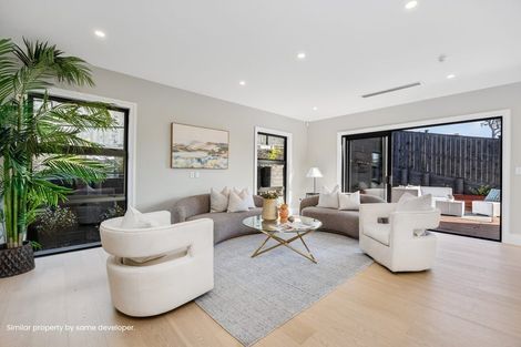 Photo of property in 7 Halcyon Bay Lane, Wainui, 0992