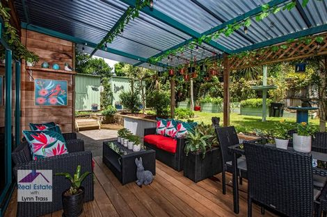 Photo of property in 11e Lupton Avenue, Kensington, Whangarei, 0112