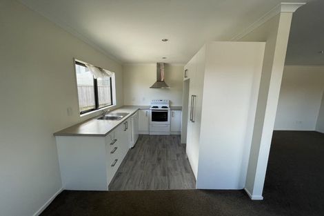 Photo of property in 12a Hiwi Crescent, Titahi Bay, Porirua, 5022