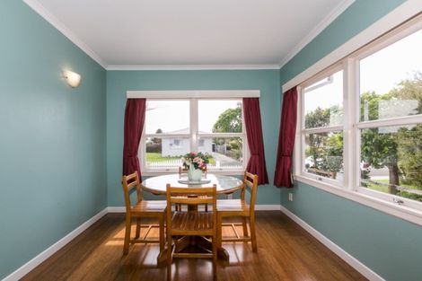 Photo of property in 806 Oxford Street, Saint Leonards, Hastings, 4120