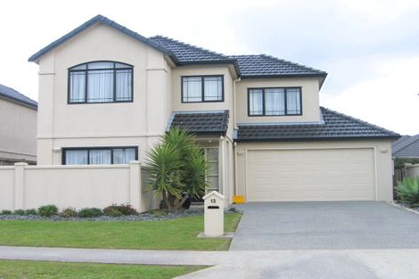 Photo of property in 12 Rialto Court, East Tamaki Heights, Auckland, 2016
