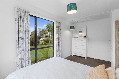 Photo of property in 8 Blake Street, New Brighton, Christchurch, 8061