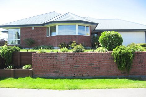 Photo of property in 15 John Morel Place, Parklands, Christchurch, 8083