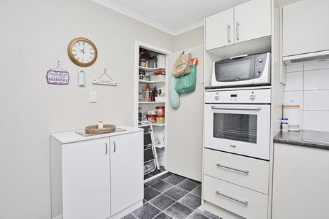 Photo of property in 19 Charles Street, Grasmere, Invercargill, 9810