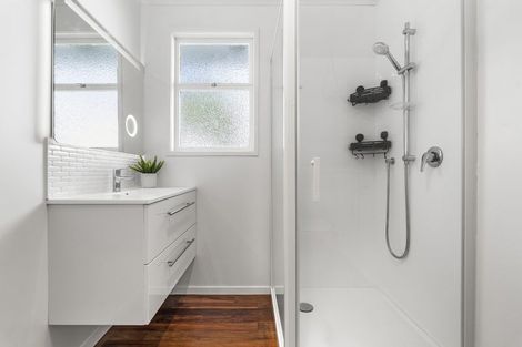 Photo of property in 44 Melba Street, Beach Haven, Auckland, 0626