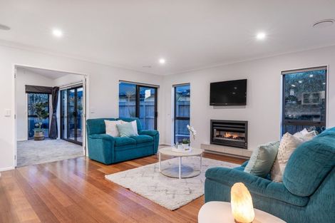 Photo of property in 12 Hulme Way, Raumati Beach, Paraparaumu, 5032