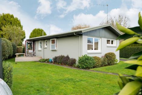 Photo of property in 15 Dalbeth Place, Matangi, Hamilton, 3284