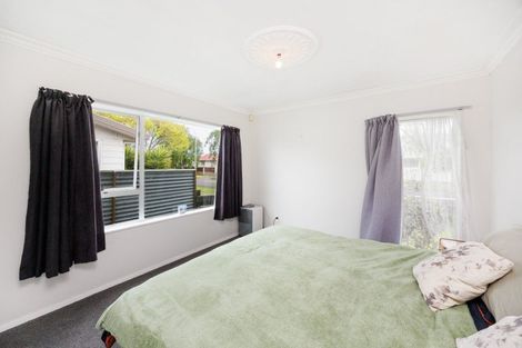 Photo of property in 86 Benmore Avenue, Cloverlea, Palmerston North, 4412