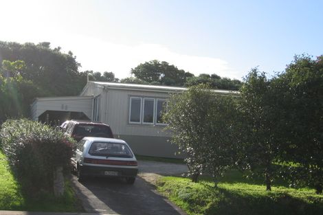 Photo of property in 38 Hauraki Road, Leigh, Warkworth, 0985