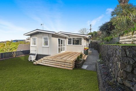 Photo of property in 30 Carey Street, Maeroa, Hamilton, 3200