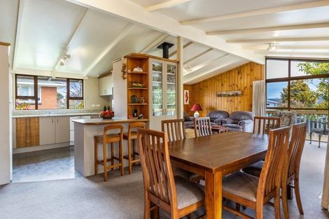 Photo of property in 6 Frederick Street, Two Mile Bay, Taupo, 3330