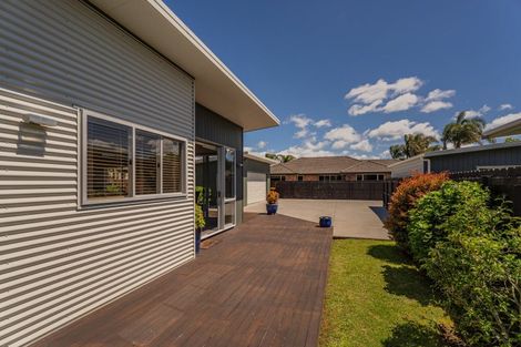 Photo of property in 20b Cholmondeley Crescent, Whitianga, 3510