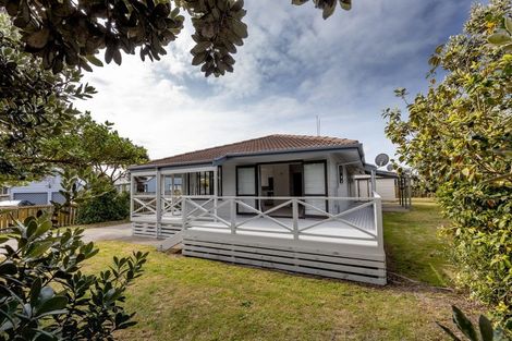 Photo of property in 86 Eversham Road, Mount Maunganui, 3116