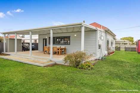 Photo of property in 1 Alexander Street, Whanganui, 4500
