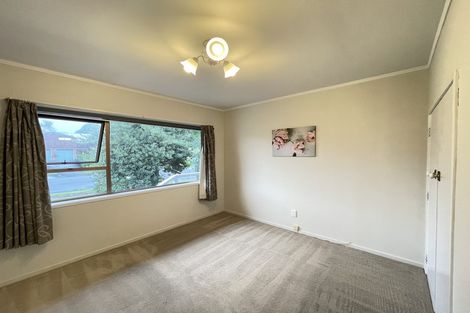 Photo of property in 9 Sirius Place, Botany Downs, Auckland, 2010
