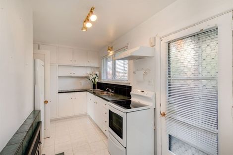 Photo of property in 131 Kendal Avenue, Burnside, Christchurch, 8053