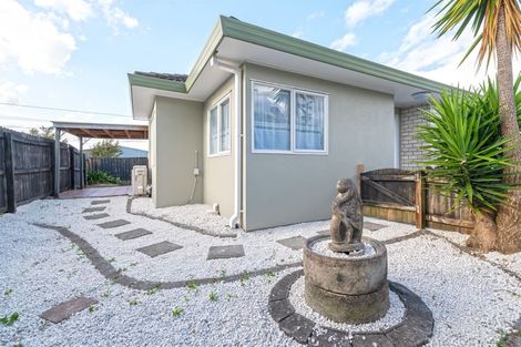 Photo of property in 87 Pooks Road, Ranui, Auckland, 0612