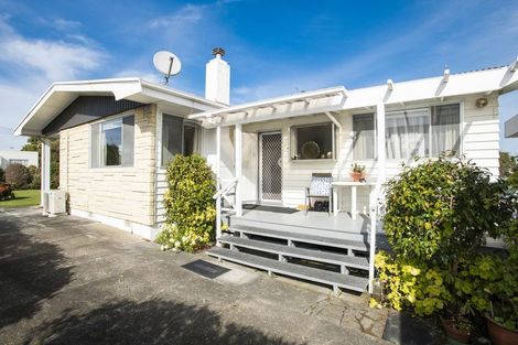 Photo of property in 16 Elsthorpe Avenue, Mangapapa, Gisborne, 4010