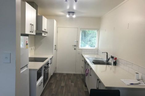 Photo of property in 2/188 Captain Springs Road, Onehunga, Auckland, 1061