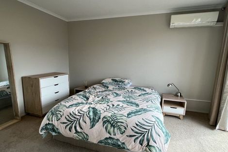 Photo of property in 2 Makaka Lane, Silverdale, 0932