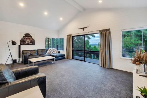 Photo of property in 231 Kaipara Road, Papakura, 2582