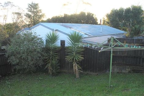 Photo of property in 1/1 Wattle Road, Sunnyvale, Auckland, 0612