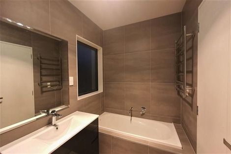 Photo of property in 33 Okawa Avenue, Papakura, 2110