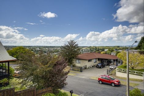 Photo of property in 76a Churchill Drive, Taradale, Napier, 4112