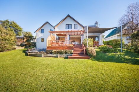 Photo of property in 20 Cashmere Drive, Fitzherbert, Palmerston North, 4410
