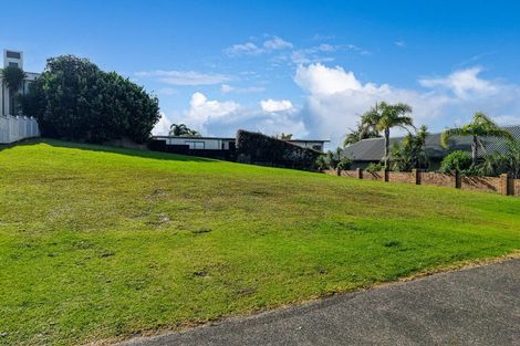Photo of property in 37 Reflection Drive, West Harbour, Auckland, 0618