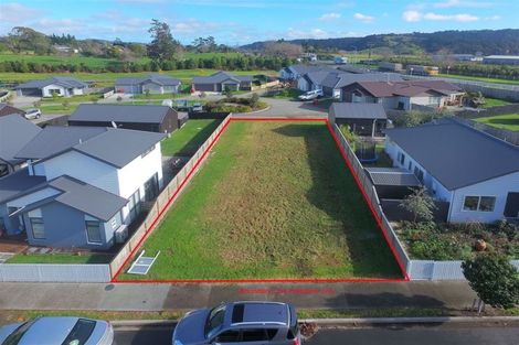 Photo of property in 12 Magnolia Lane, Kaukapakapa, Helensville, 0875