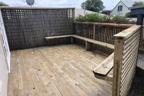 Photo of property in 1/42 Kia Ora Road, Beach Haven, Auckland, 0626