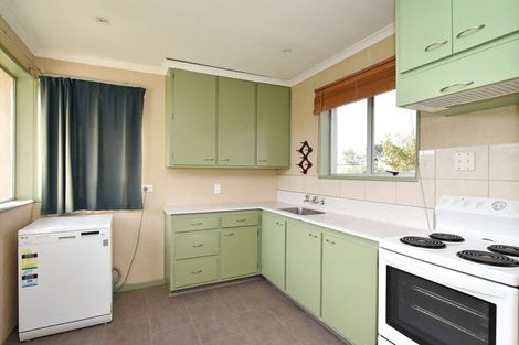 Photo of property in 15 Burns Street, Kew, Invercargill, 9812