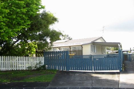 Photo of property in 21a Marybeth Place, Rosehill, Papakura, 2113