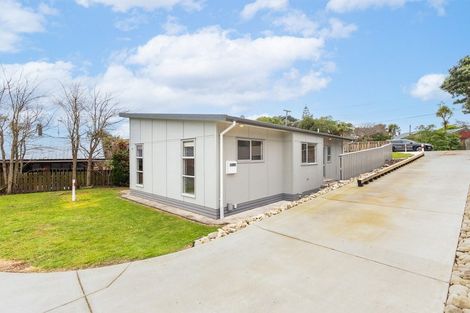 Photo of property in 2a Kokako Road, Otaihanga, Paraparaumu, 5036