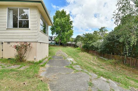 Photo of property in 49 Keegan Drive, Massey, Auckland, 0614