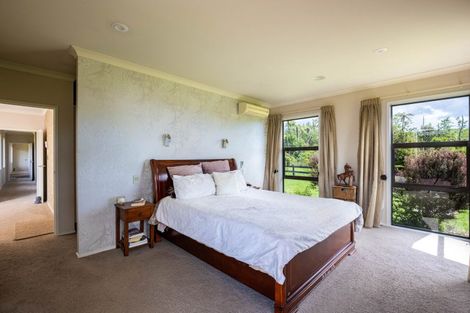 Photo of property in 1058 Mangorei Road, Mangorei, New Plymouth, 4371